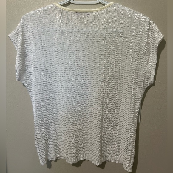 TanJay Vintage Tshirt, like new, no stains, S/P - Picture 2 of 3